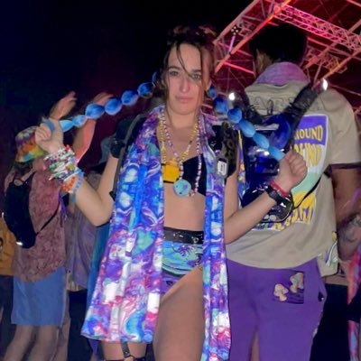 PLUR🦋