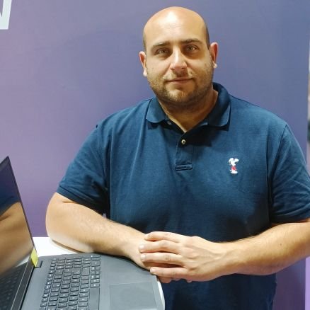 miguelvl89's profile picture. 💻 Tecnología. |#IoT #LoRaWAN|  🏒 Hockey patines.🥅 Gestión deportiva.📍Moscón.
 🤡 Opiniones personales, pocas veces serias.
 @Gradohockey  @hockeyasturias