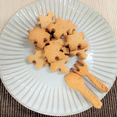 お菓子作り初心者ですが好きです🥰
作ったお料理やお菓子の画像を中心にアップする予定です✨
お菓子はシフォンケーキをよく焼き、カヌレの勉強中です🍰

無言フォロー失礼します💦