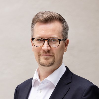 Johtaja, kauppatieteiden tohtori, Itä-Helsinkiin kotiutunut lappilainen / CEO, D. Sc. (Econ.) - https://t.co/x1IQoXpNNa