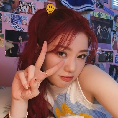 ½% kepivelvetzy: girl group more and more