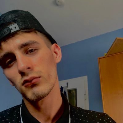 Sosafinals's profile picture. manifest your dreams