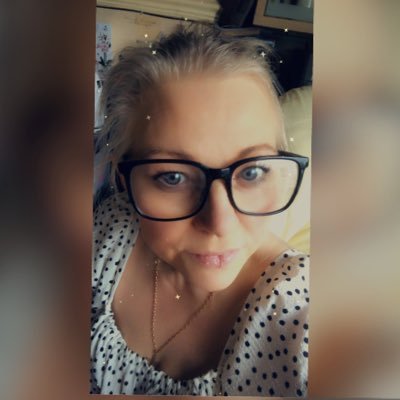 yvonnecollier1's profile picture. Caravan owner, #Anglesey, Beach lover, #Wellbeing, heart failure, Cancer, #sarcoma blogger, weightloss, Crochet, Views are my own. Living life