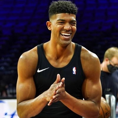 Chandler Hutchison