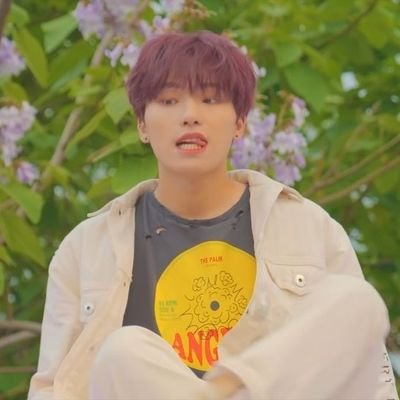 #DEJUN : you shine like golden 💗