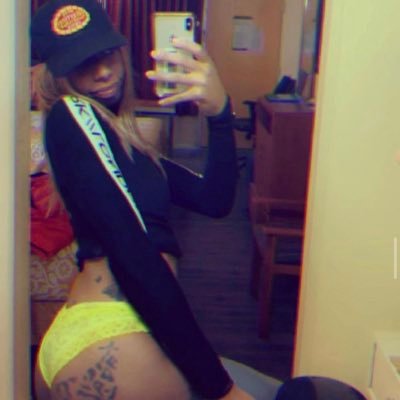 Backup page from @freakyjawnn ; Facetime shows be ready to send 🤑🤑2153133073 instagram : milanisopretty_ snap : m_soprettyy