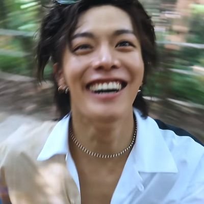 malexo_l's profile picture. 