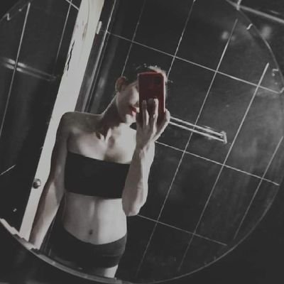 SofiaMilan16's profile picture. October 20 1996