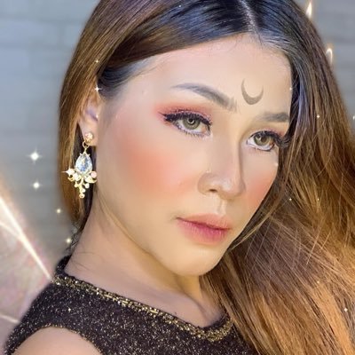 bellafuziati's profile picture. | @tropicalize.id @bearfoursofficial