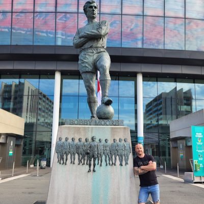 ChrisBurch1's profile picture. 