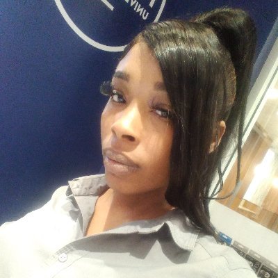 Mother of 7..... Born and raised in Memphis, Tn were I reside.....