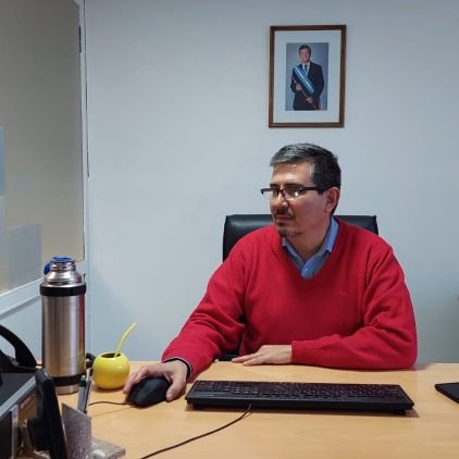 Máster en Salud Pública/Anestesiólogo.Asesor en Políticas de Salud/Adm. Pública.Coord.Equipo técnico de Salud Pro Cba.Presidente de la Fundación Hacer Córdoba.