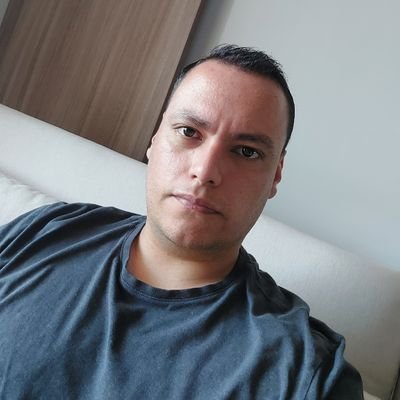 Dev Java ☕

Crossfiteiro 🏋🏻‍♂️

Strava 🚵
https://t.co/pjoAsGXqk6
