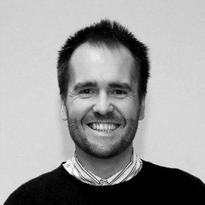 DancinRobot's profile picture. Physiker, Filmkritiker und Mad Scientist, Autor und Podcaster bei @flip_the_truck