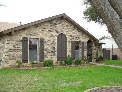 I help families to avoid foreclosure.  I'll buy your house.  I'll make your payments.  No equity, no problem.