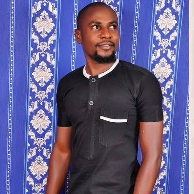 Hypeman extraordinary,https://t.co/2BoSIQFqmv. Accounting, Manchester United fan, An extremist, Supporter of good governance & social justice,
I'm Black, I'm Af