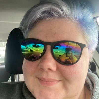 KatieWinright's profile picture. Wife, mom, explorer, makeup afficianado.
