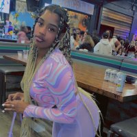 REALjuicy🤎🤍 (@chocolatecurls_) 's Twitter Profile