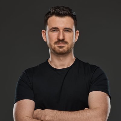 he/him • ReactJS • 🇨🇦 🇩🇪 👨🏻💻 Software Developer 🚣 Rowing👇 Software & Life