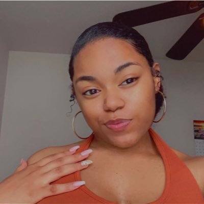 ✨🦋Janae🦋✨ | 24❣️| positive vibes only 🌻 •insta: _lissa.janae_