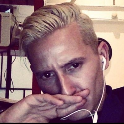 theIans's profile picture. 🎭🎬📺💽