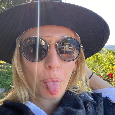 antocaldano's profile picture. LATAM Marketing & Comms Manager @AustinSoftware
I like blaming the moon or retrograde mercury when things get messy. We can't control everything 🌝