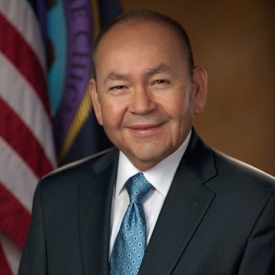 Governor Bill Anoatubby