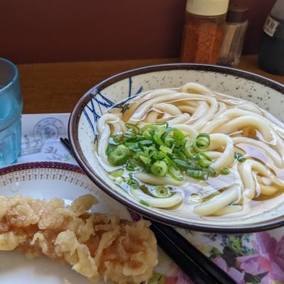 billyapartkey's profile picture. Hi! I'm Leoyumi from Japan 
Love Yuta Jinguji of Number_i
初めまして。れおゆみです。
神宮寺君によって初めて推し活を知ったグレイヘアです。エレガントで上品な物腰と、在所年月を数え間違うﾎﾟﾝｺﾂさ、あぁ愛しい💙 
神宮寺君大好き、ただそれを言いたいだけ