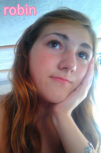 i love twitter, french, and btr., i'm an uncontrollable flirt, i'm crazy most of the time, i hate hypocrites and i can speak some russian :D