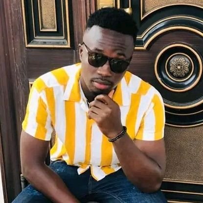 Am single and am looking for a good relationship no matter the status ❤️💓💕🤩😍