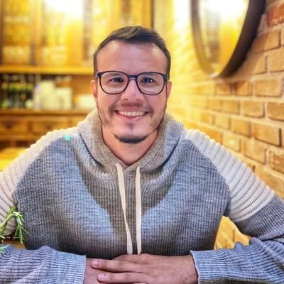 Jornalista.
Apresentador
TV Alterosa - SBT
Varginha /Divinópolis