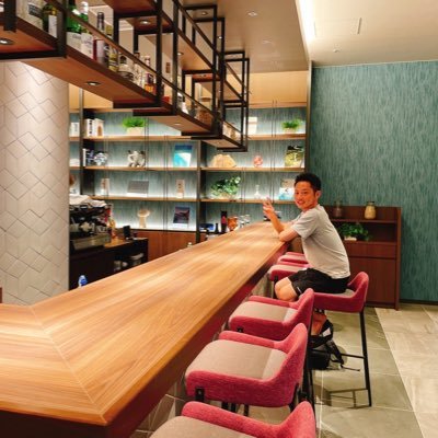 masahiromiura98's profile picture. 初婚でステップファミリーの家庭を持ち、いきなり中学生の父親になりました。日々の暮らしの中での気づきや学びをnoteに書いています。