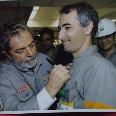Por um mundo socialmente justo, sustentável e solidário com Lula Presidente!