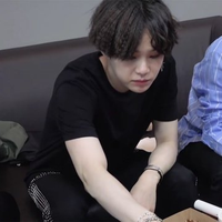 Si te sigo es porque Yoongi te ama (@ilvmyg_) 's Twitter Profile Photo Si te sigo es porque Yoongi te ama (@ilvmyg_) 's Twitter Profile Photo