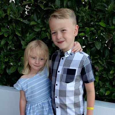 pk008's profile picture. 