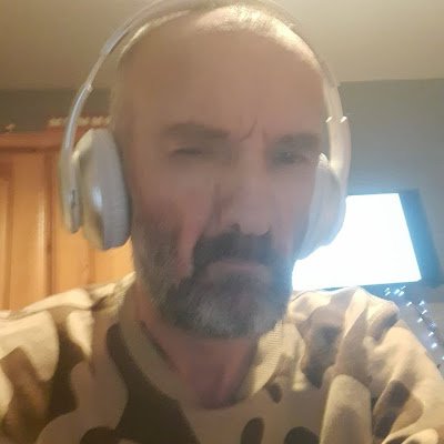 tealpaul14's profile picture. Up 4 it