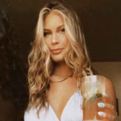 kenziejademc's profile picture. 