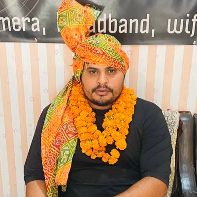 RjSorout's profile picture. jai shree ram 🕉️🇮🇳
