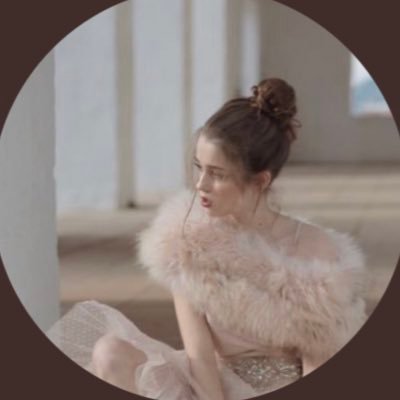 UKrrkr_'s profile picture. 🎥 🎶 / 無言フォローとRPすみません。気をつけておりますが、🔰のためdmなど御無礼があれば🛀等の前に教えて頂けたら幸いです。2人で使ってます。