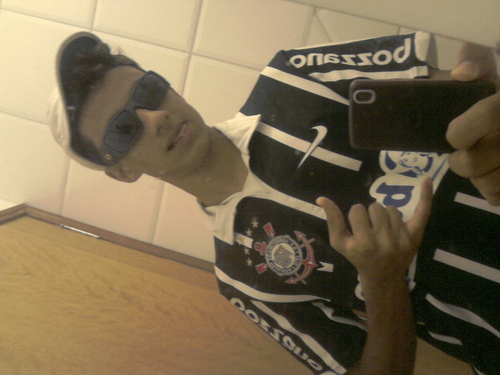 Nada me limita, mas o CORINTHIANS me define.               Alegria e ousadia sempre