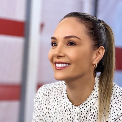 Bienvenidos a la cuenta Oficial de Twitter de Luz Angelly Rodríguez(GIGI) Comunicadora Social. Presentadora TELEPACIFICO Instagram @gigirodriguezpalta