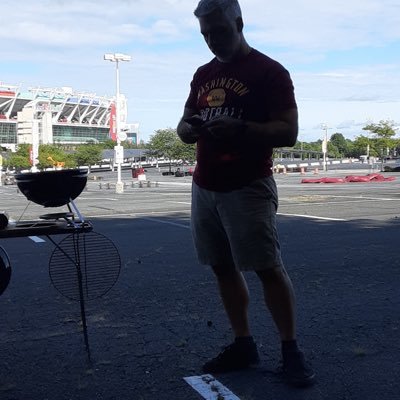 Everything BBQ, Tailgating, Redskins, Nationals, Captials, DC Defenders and Family. Best Tailgate party @ FedEx_Field
