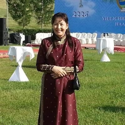 uluu's profile picture. Хэрэв боломжтой бол өөрөөс чинь хамаарах хэрээр бүх хүнтэй эвтэй амьдар ...