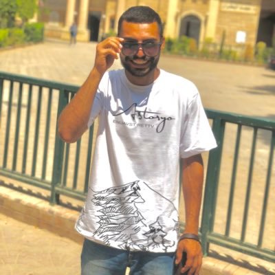 اه لو الزهر لعب زي شيبه
هجيب اكبر الماظه وادخل علي الحبيبه