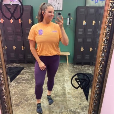 MO - TX. Social Worker. LCSW. CrossFit. 🐱🐱 Insta: sarahstadnik_gs