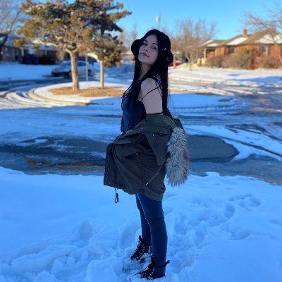 Hello welcome to my life, I will always have them here, do not forget to continue in chaturbate as :alii6