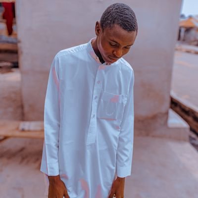 Muslim😇❤️”, d Baddest fan, G or no G still 001❤️💯, Cr7 forever🥰, loyal, No scam zone🚫, #E-commerce store designer 💻, #graphic designer🖥️🤝