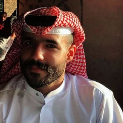 👨🏻🏫 | غنيٌ عن التعريفِ، وما لك إلّا: مرحبا