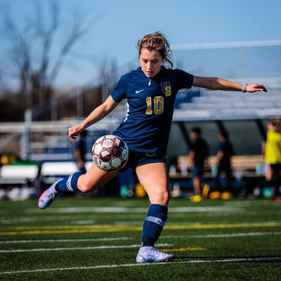 University School of Milwaukee ‘23 || North Shore United 2005 Girls || @cwruwsoc ‘27 || #standuptocancer 🎗️