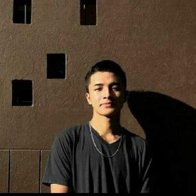 JinhlongMikey's profile picture. Raymond